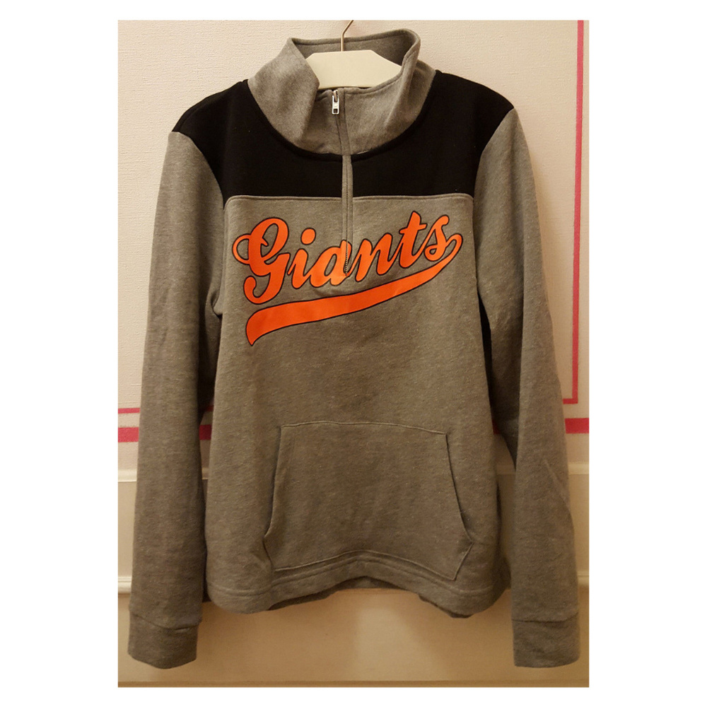 San Francisco GIANTS Gray Sweatshirt Sweater SF MLB Victoria's Secret